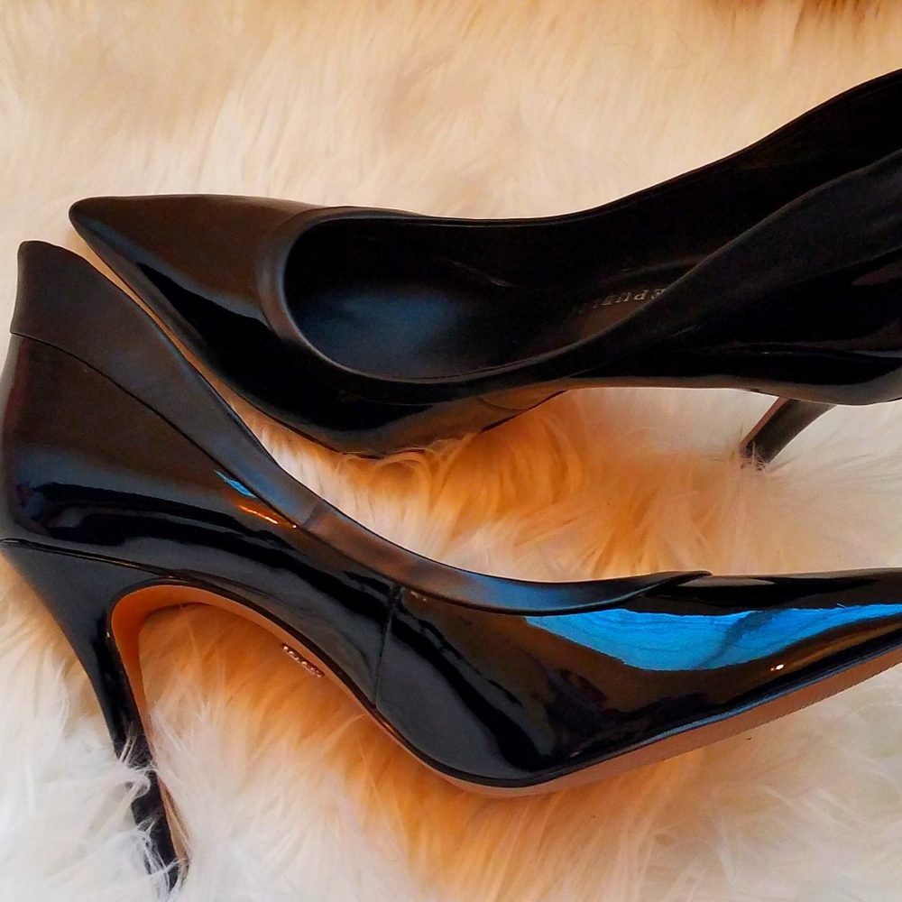 Black closed sexy heels
